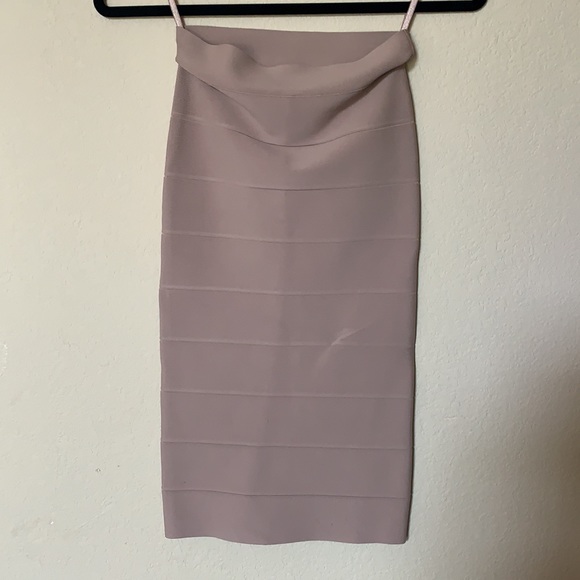 BCBGMaxazria Bandage Skirt - Picture 4 of 8